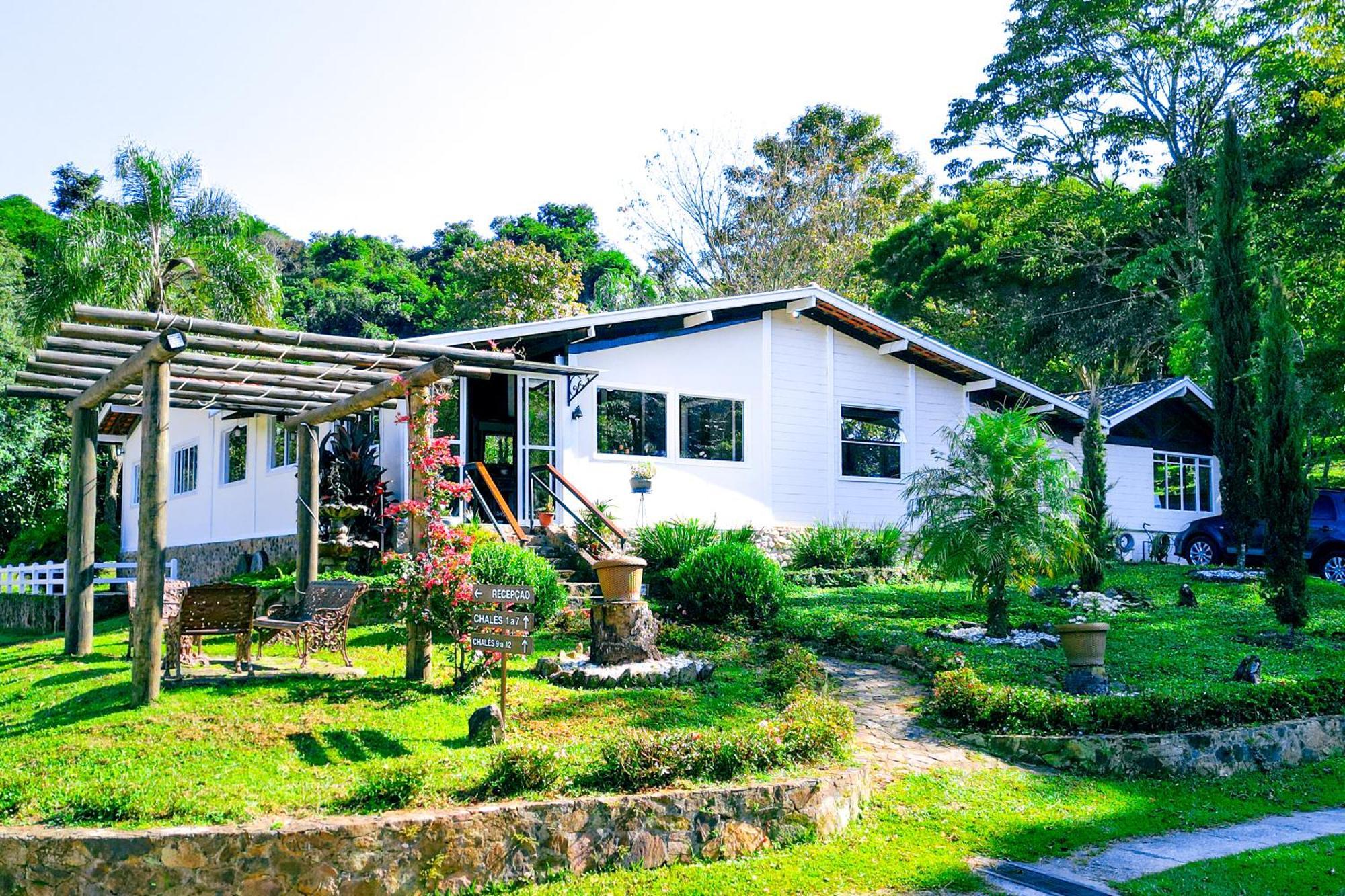 Pousada Highland Santo Antonio do Pinhal Bagian luar foto
