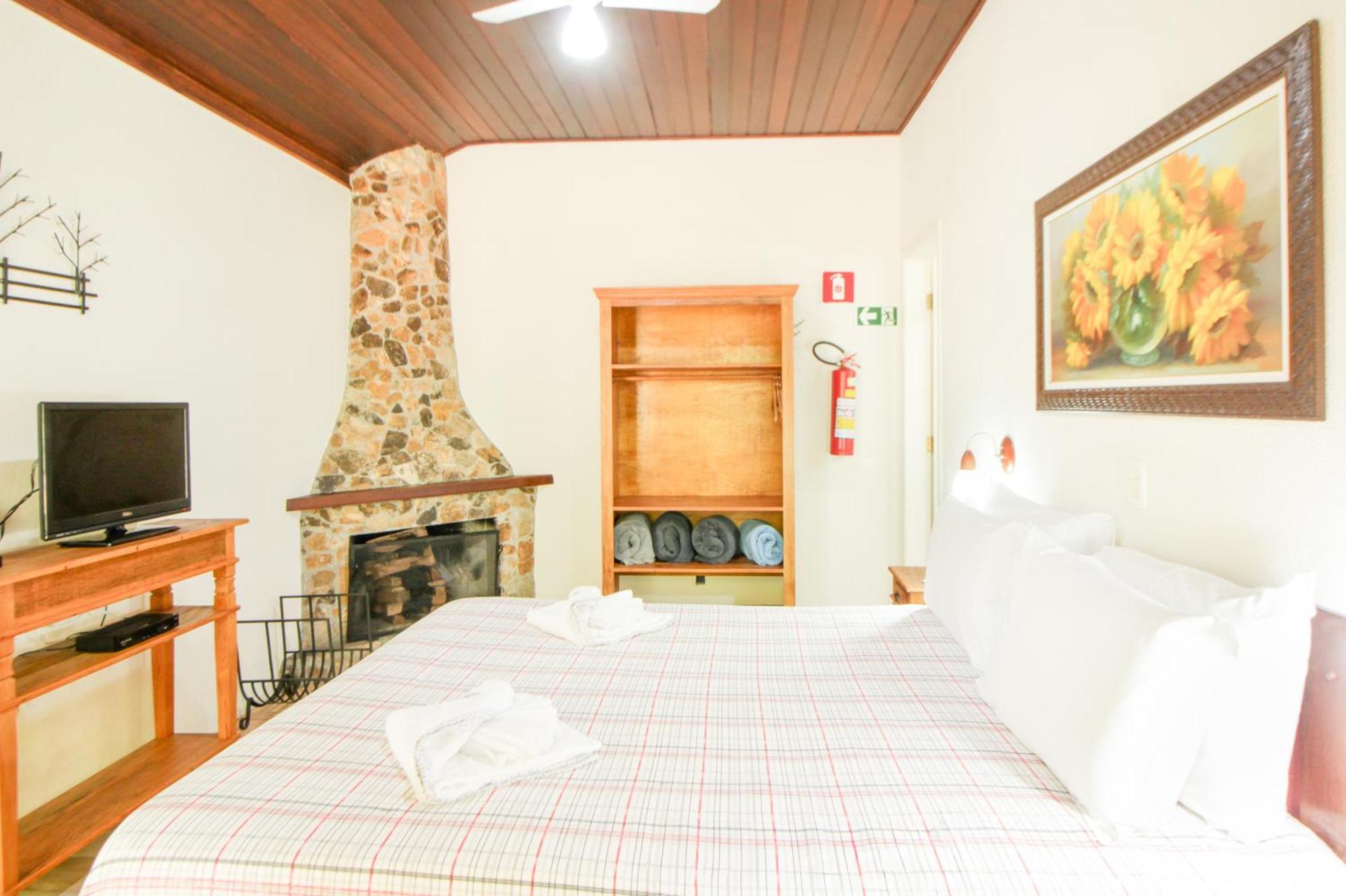 Pousada Highland Santo Antonio do Pinhal Ruang foto