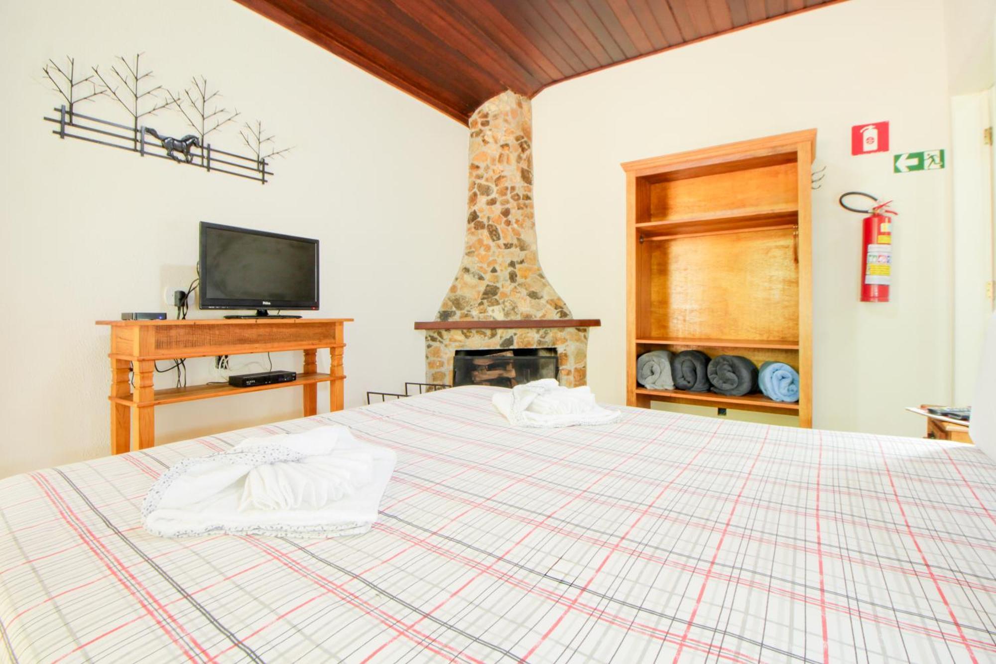Pousada Highland Santo Antonio do Pinhal Ruang foto